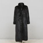 1745 4092 FUR COAT